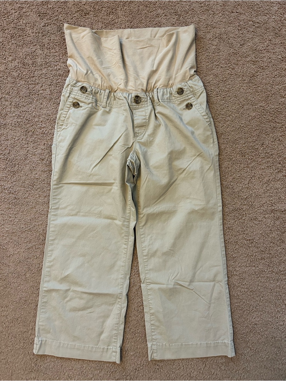 GAP Maternity Stretch Women’s Beige Cropped Pants size 4